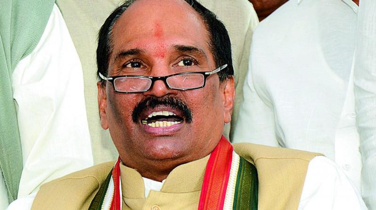 Uttam Kumar: Congress ready for mid-term polls in Telangana